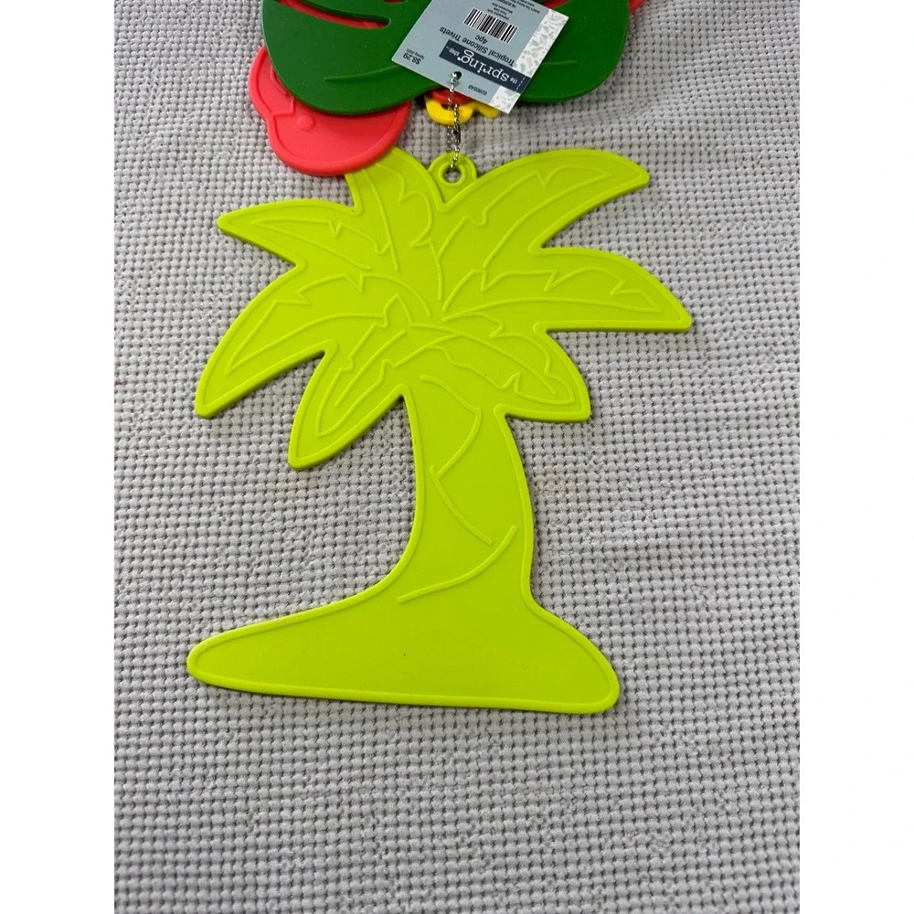 Tropical‎ Silicone Trivets 4 pc Set Flamingo Pineapple Palm Leaf Monstera